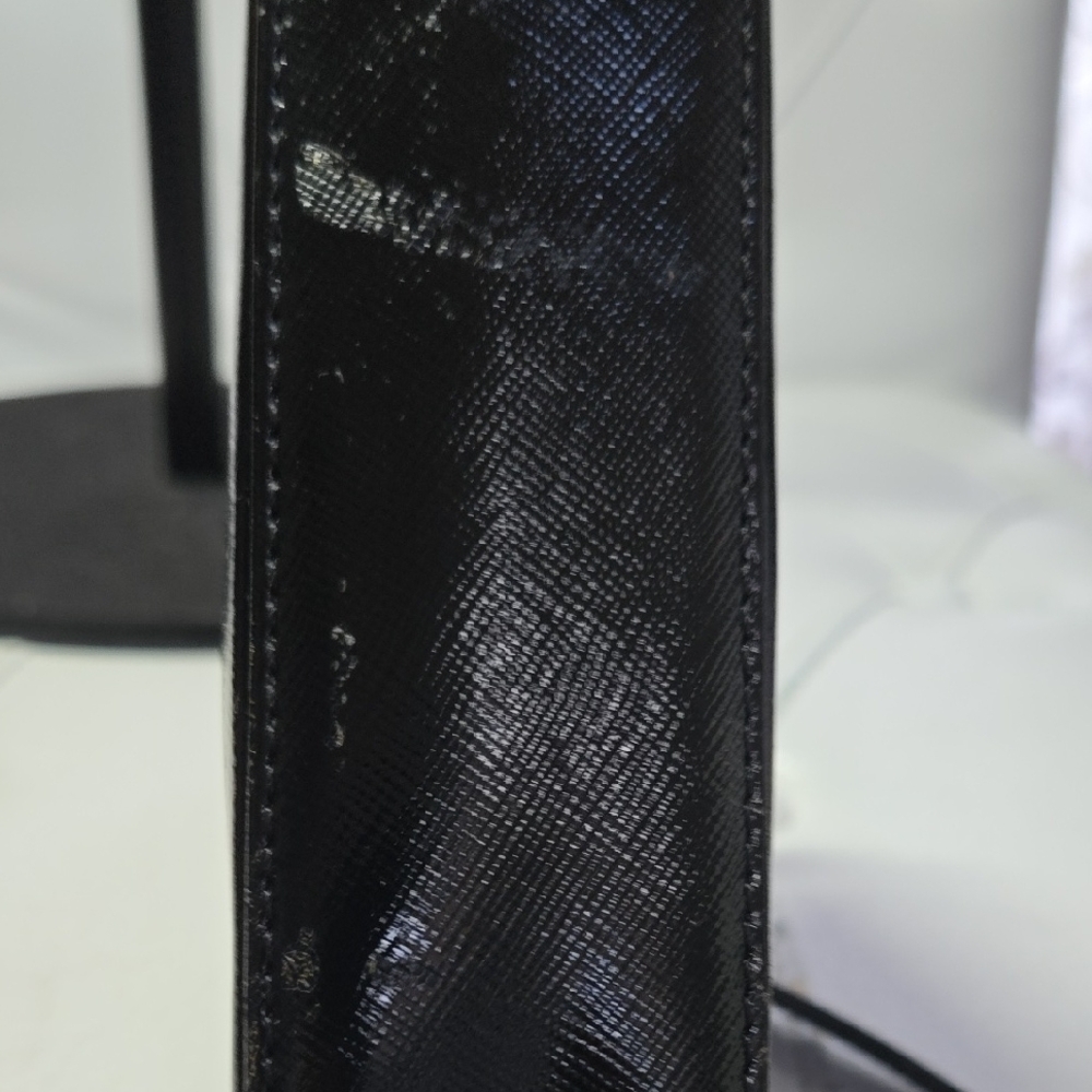 black MCM Mini crossbody bag with gold-plated hardware. - Picture 8 of 8